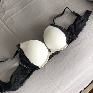 Victoria’s Secret Dream Angels Push Up Bra 32C